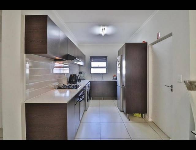 3 BEDROOM APARTMENT FOR SALE IN GREENSTONE HILL
